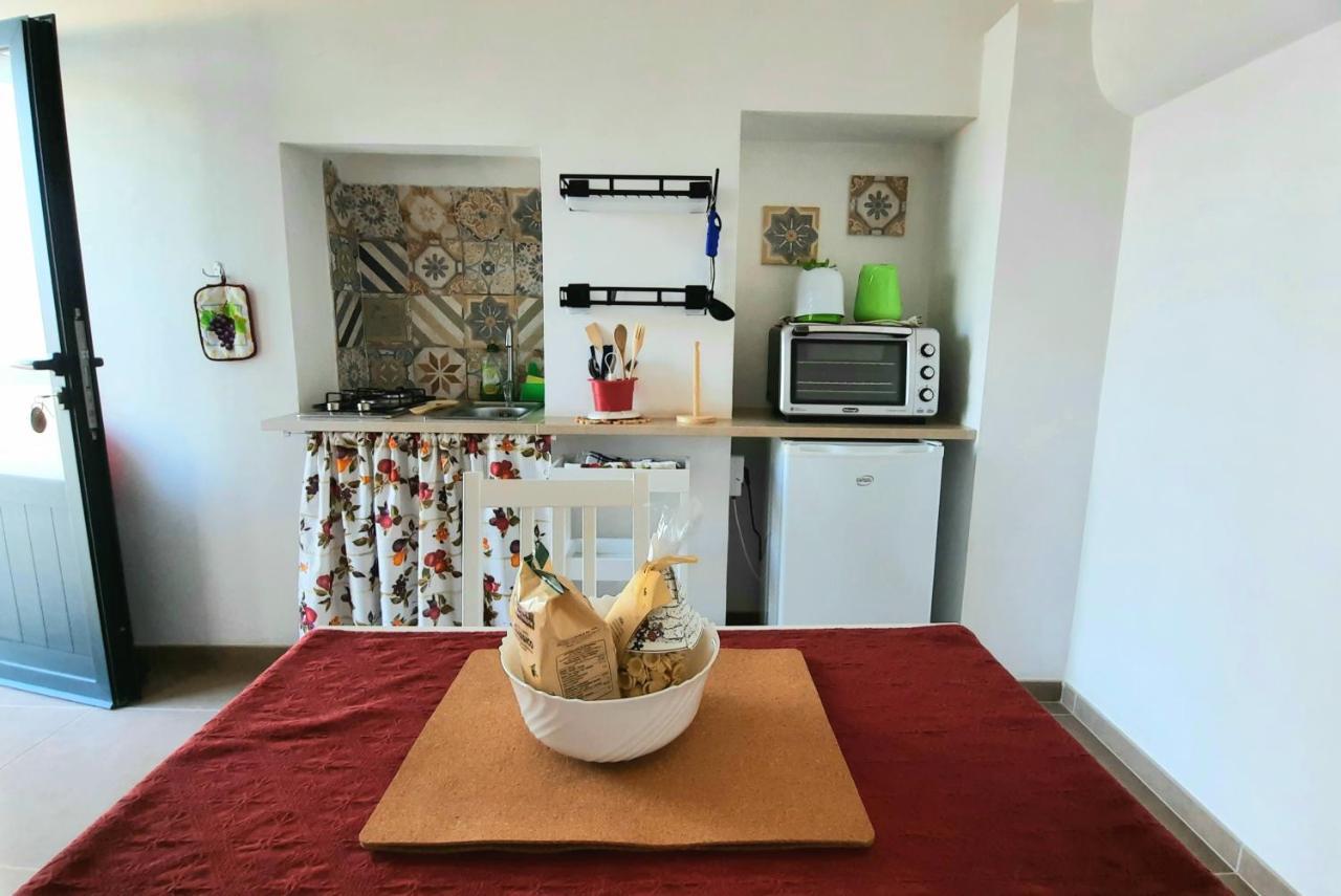 הוילה אוסטוני I Due Carrubi מראה חיצוני תמונה